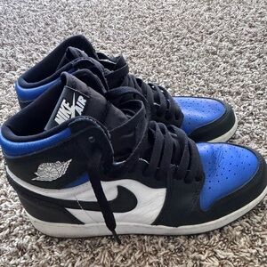 NIKE AIR JORDANS SIZE 5.5Y